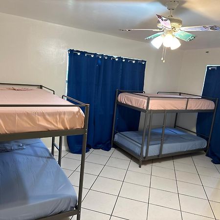 Hospedaje North Miami Buitenkant foto